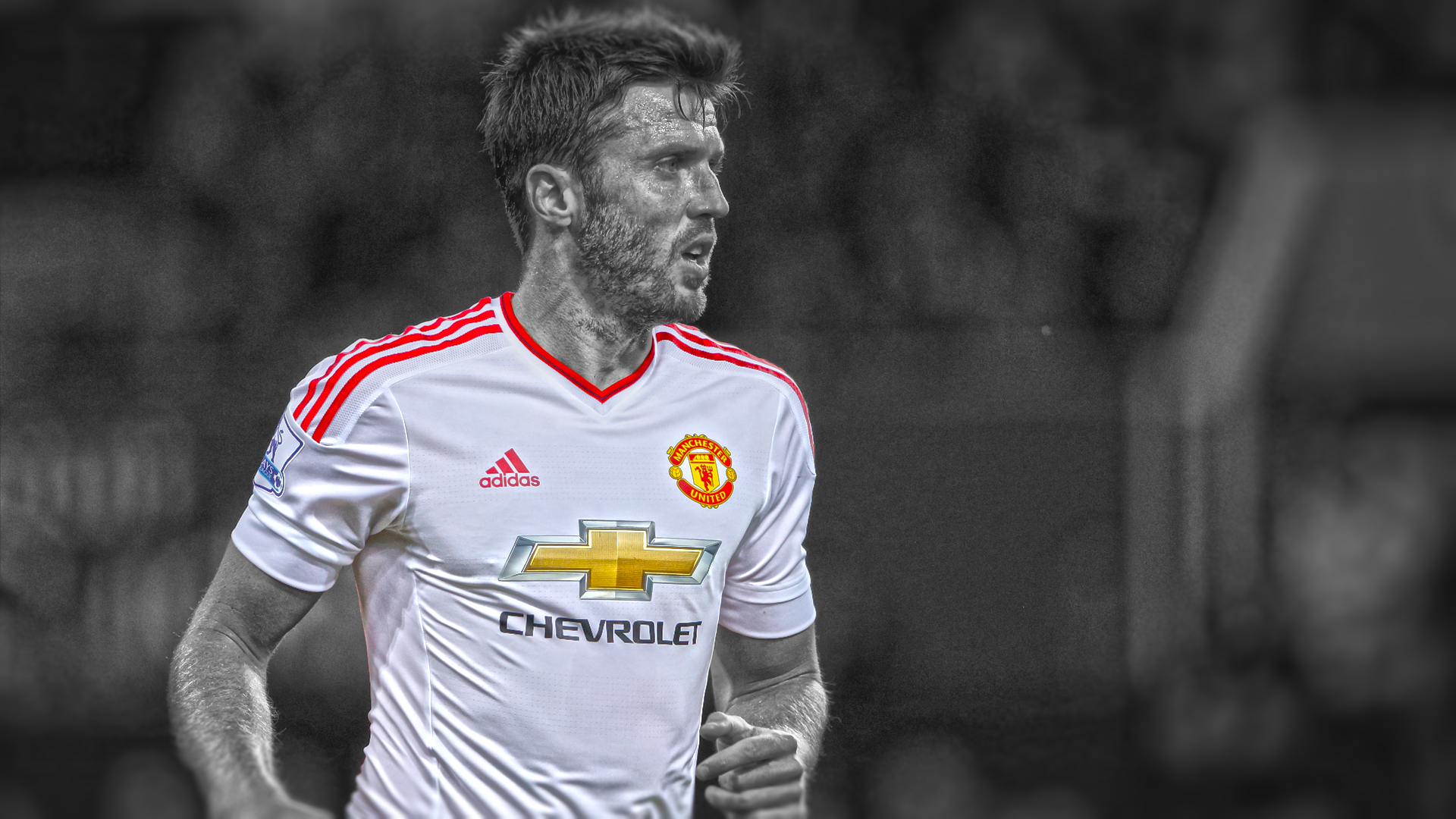 但愿莫得大碍！姆伯莫赛后离开球场时走路一瘸一拐